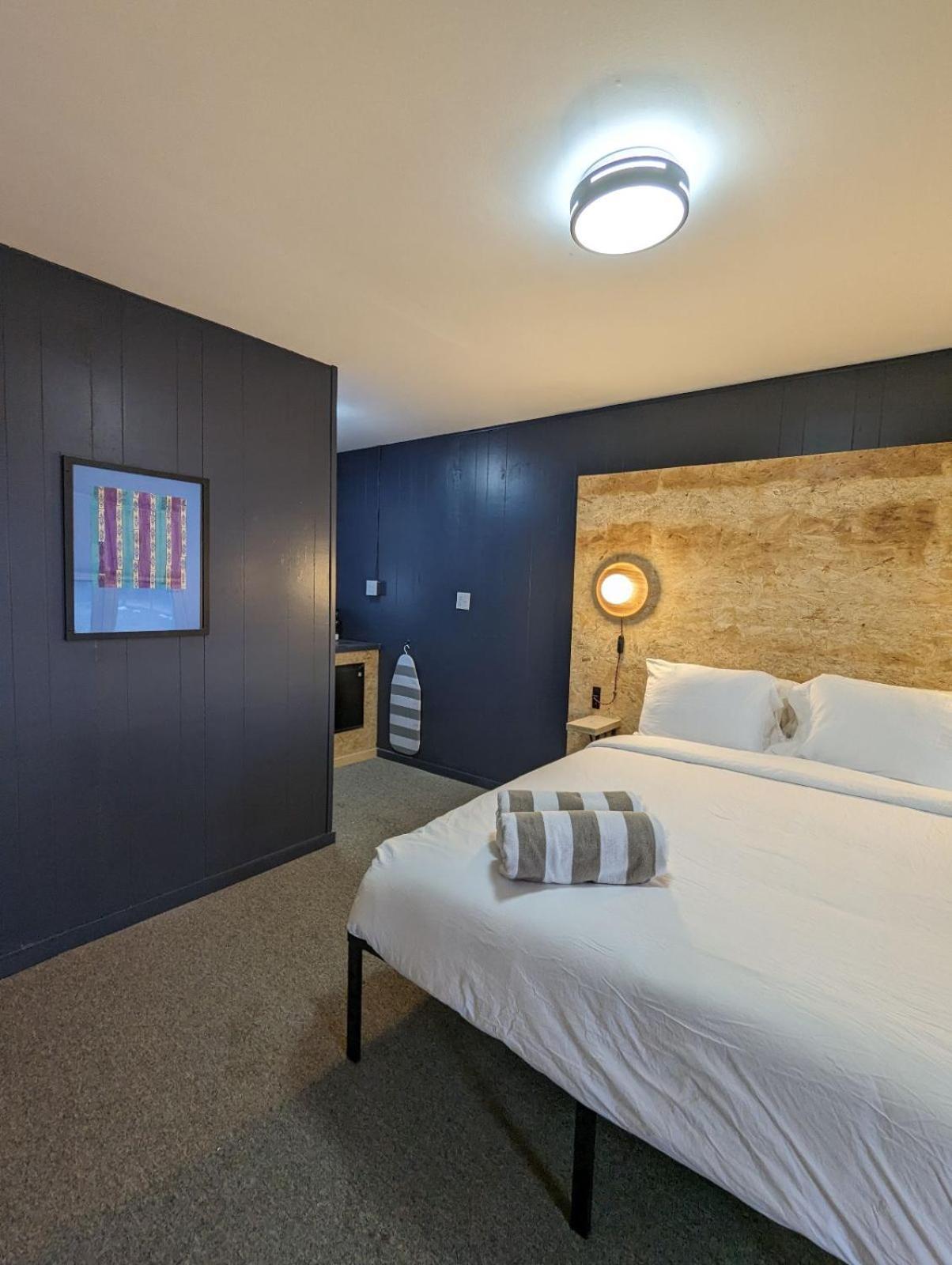 The Brooks Motel Hillsdale Dış mekan fotoğraf